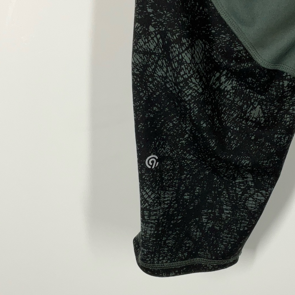 Champion Women’s Capris Legging US Women’s Size‎ Large Green Black - Picture 4 of 5